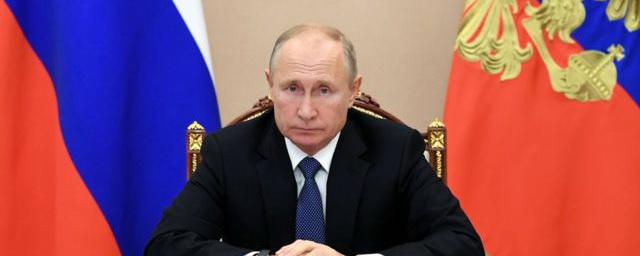 Владимир Путин потребовал поскорее разработать предложения по поддержке самозанятых