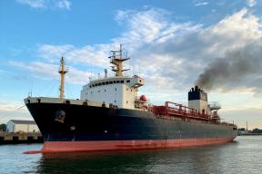 Власти США получили ордер на изъятие танкера Bella 1