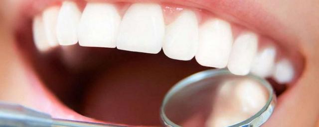 Ученые связали выпадение зубов с риском инсульта