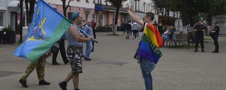 В Ярославле ЛГБТ-активист заявил, что стал жертвой нападения десантников
