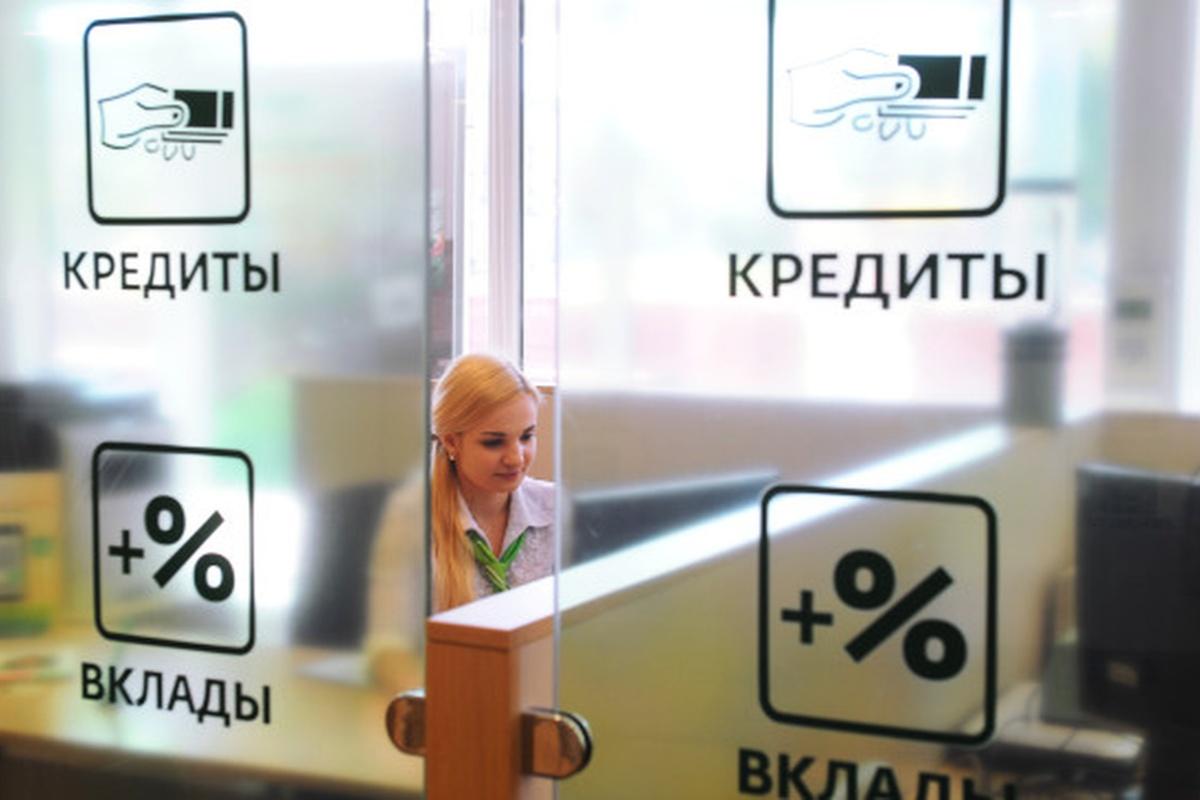 Банки пересматривают графики платежей и суммы долгов — это законно?