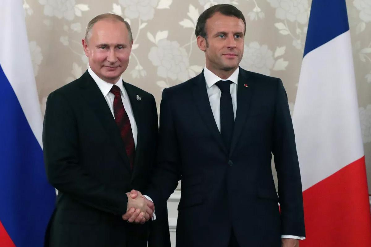 Макрон сообщил о возможном разговоре с Путиным