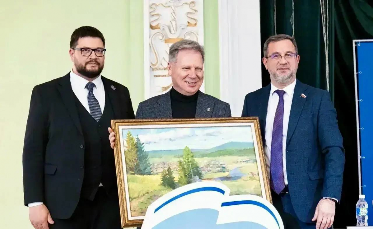 «Город — это живой механизм»: Станислав Трофимов избран секретарем Чебоксарского местного отделения партии «Единая Россия»