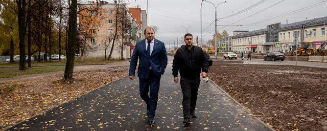 Глава администрации Чебоксар Денис Спирин провел очередную проверку дорожных работ на улице Гражданская