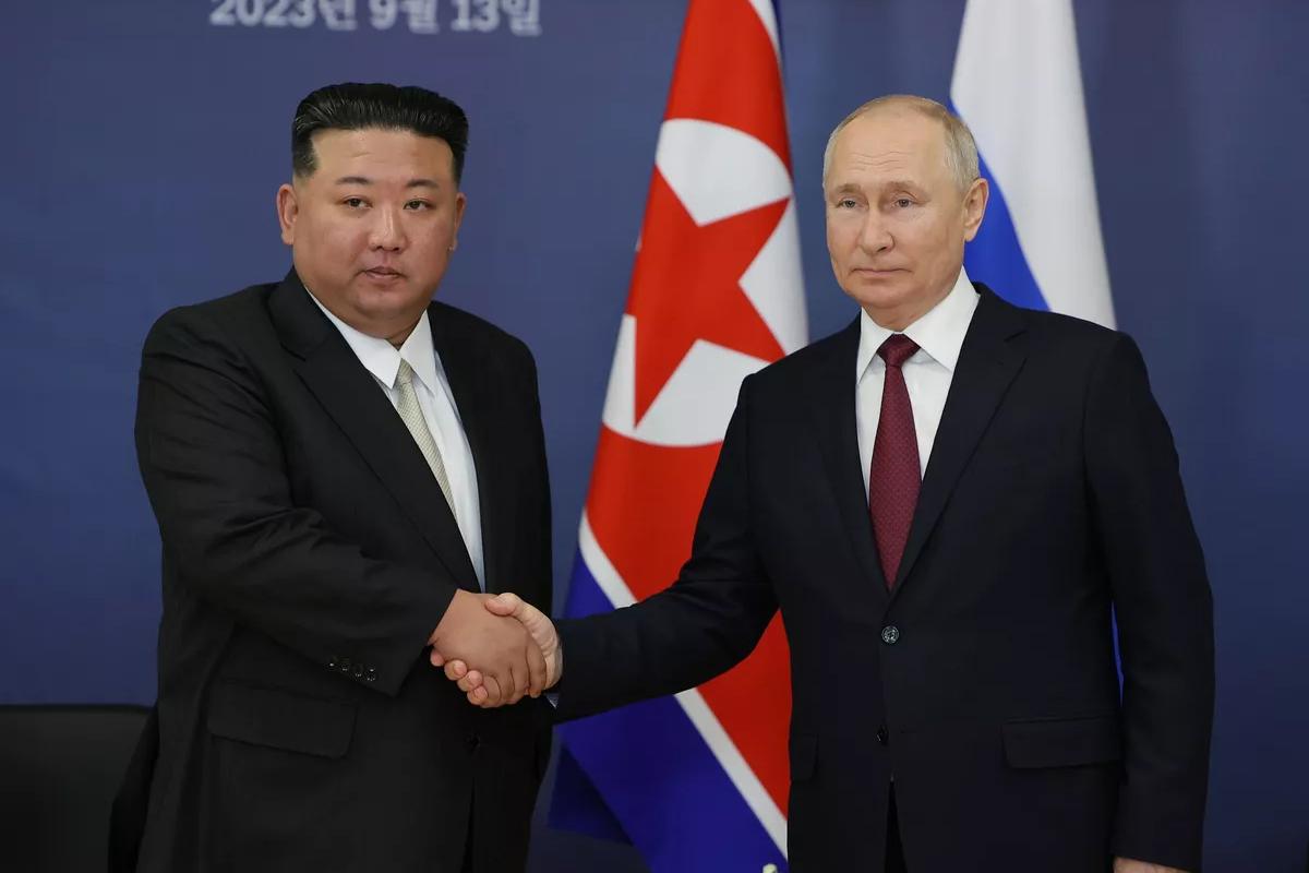 Путин и Ким Чен Ын провели телефонный разговор