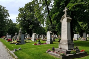 Вандалы осквернили советский мемориал в Вене: реакция посольства