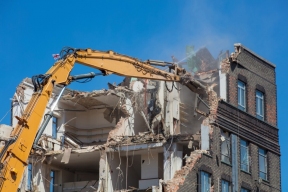 Nearly recognized as a cultural heritage site, the Nedler Baths building is being demolished