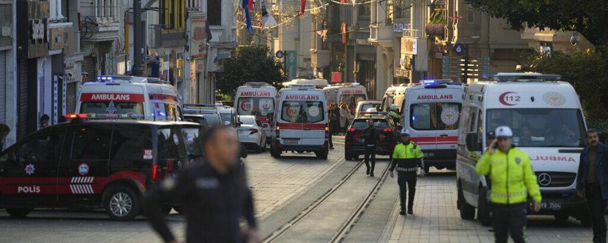 81 человек пострадал при взрыве в Стамбуле