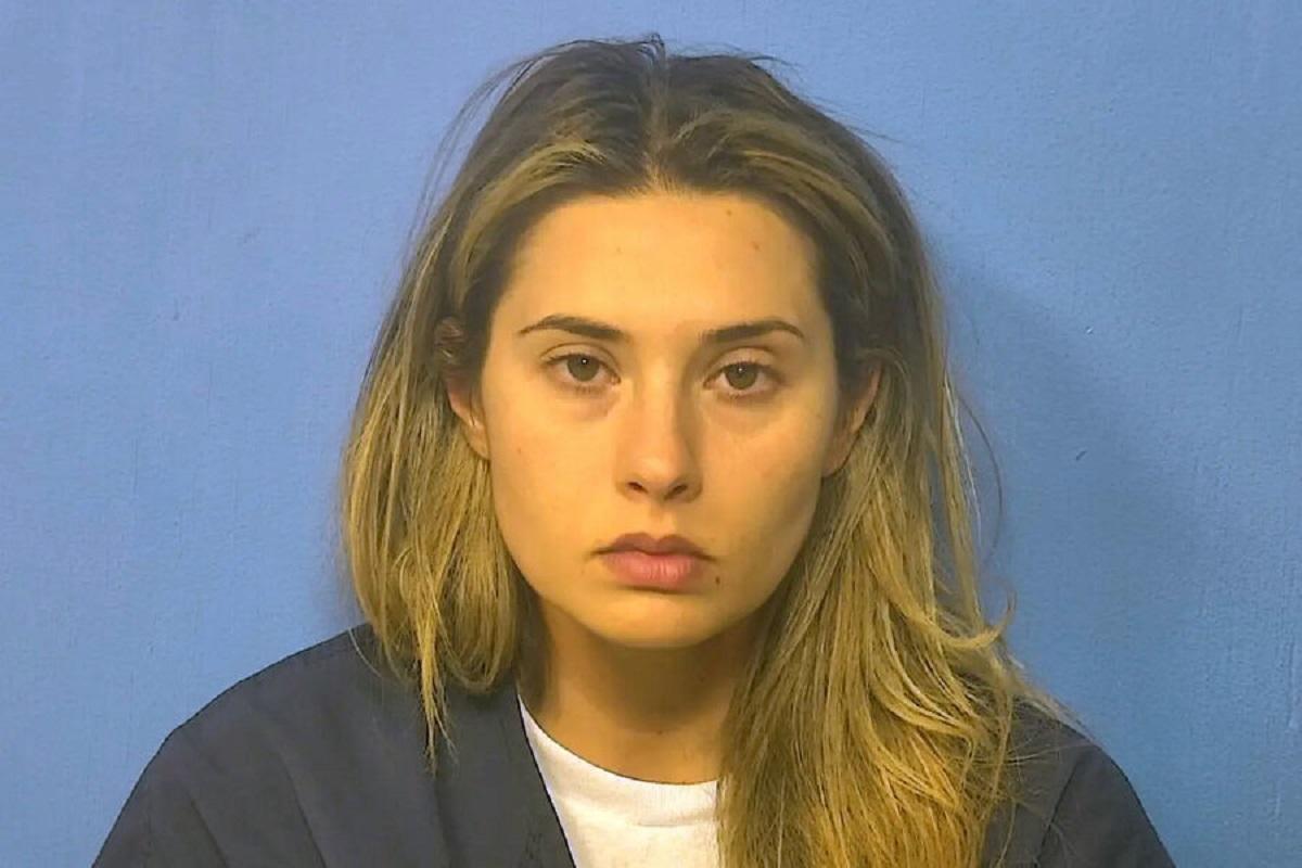 Учительнице из США грозит 60 лет тюрьмы за долгую сексуальную связь с учеником