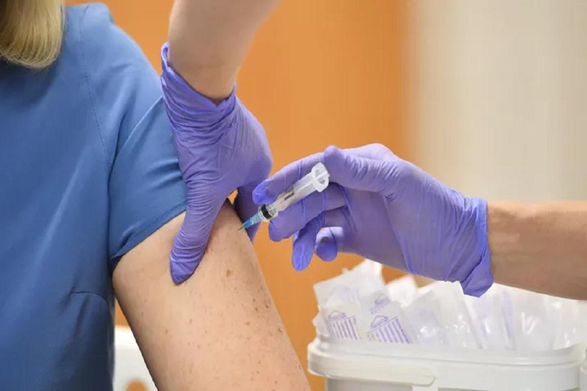 Эксперт Лобзин рассказал, какие инфекции грозят россиянам