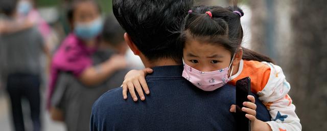 В Китае от COVID-19 начали вакцинировать детей от 3 до 11 лет