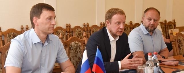 Между Алтайским краем и Славяносербским районом ЛНР подписано соглашение о сотрудничестве