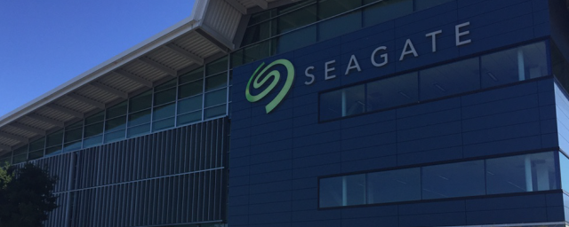 Seagate к 2030 году представит 100-террабайтный жесткий диск