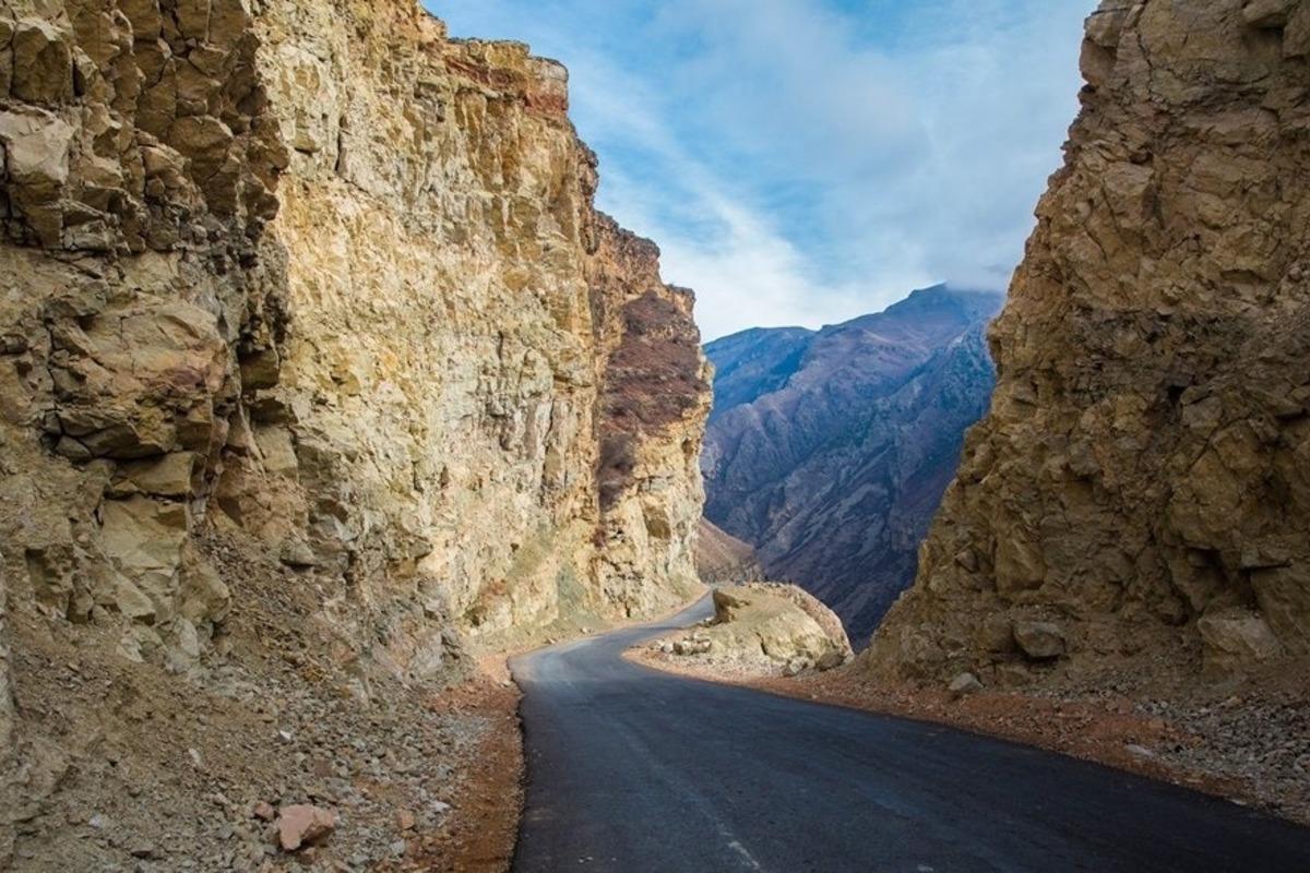 Правительство Дагестана оценило стоимость ремонта горных дорог региона в 7 млрд рублей
