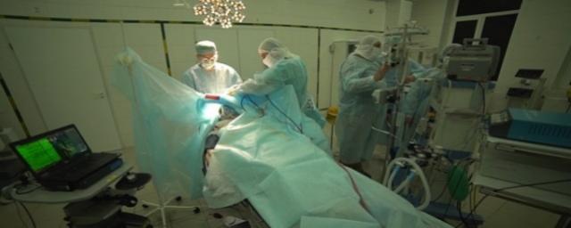 В Подмосковье врачи вытащили из желудка девушки три килограмма волос