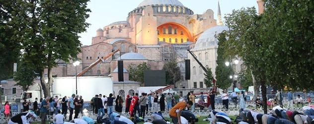 Собор Святой Софии в Стамбуле будет открыт для мусульман круглосуточно
