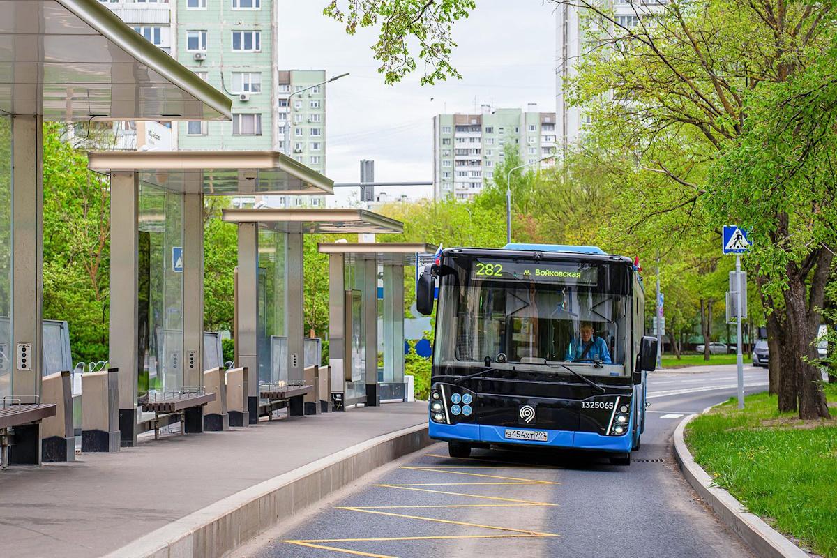 Выделенные полосы в Москве ускорили движение общественного транспорта в 2–4 раза