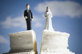 Жители ХМАО разводятся чаще, чем женятся