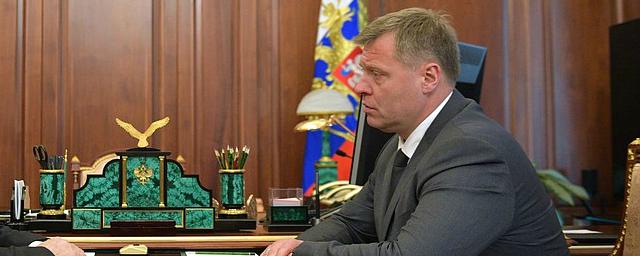 Губернатор Астрахани решает проблемы жителей региона