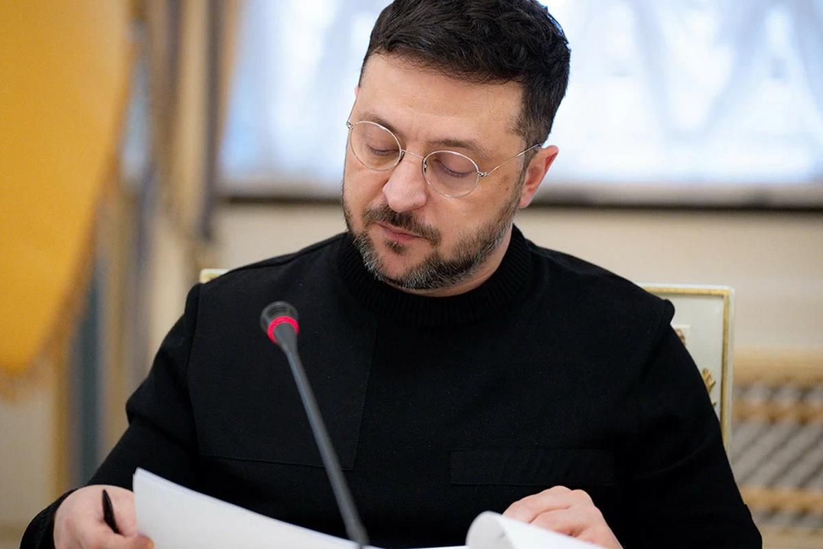 Зеленский планирует покинуть пост? Ответ президента Украины