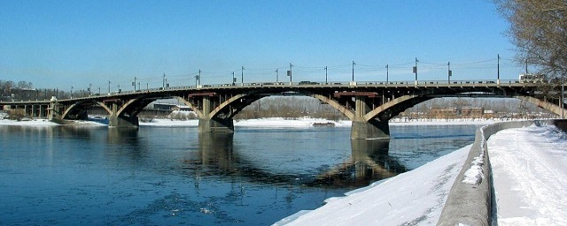 В Иркутске изменится схема движения автобусов по Глазковскому мосту