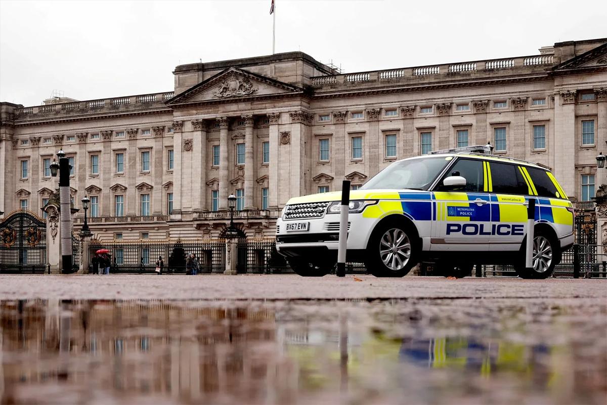 В Британии задержали подростка, планировавшего теракт в мечети