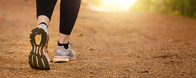 Ежедневная физическая активность от 22 до 45 минут или 10 тысяч шагов в день помогут похудеть