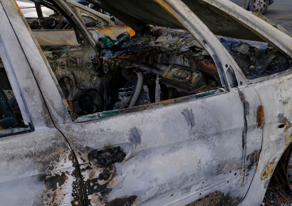 В Одессе начали сжигать автомобили ВСУ