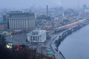 На Украине завели дело на девушек, которые слушали и пели песни на русском языке в машине