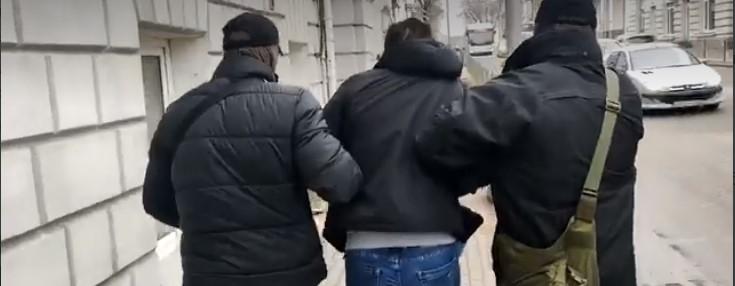 В Севастополе сотрудники ФСБ задержали двух наводчиков СБУ