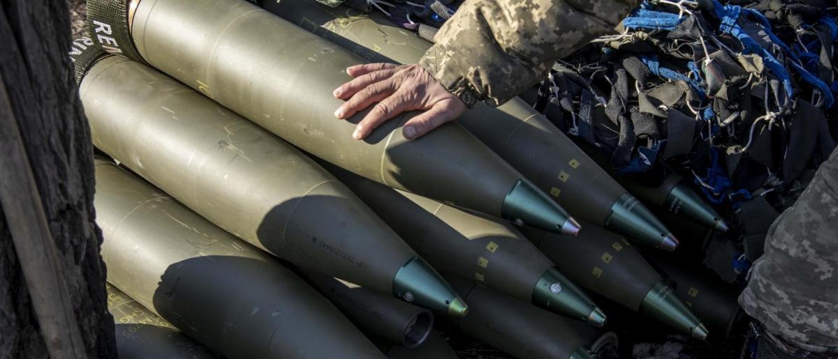 Европа снова не успевает выпускать снаряды для Украины