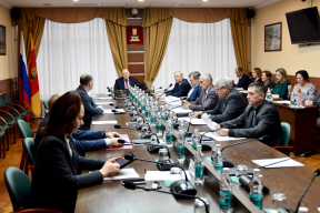 Спикер Заксобрания Сергей Голубев: Совет парламента Тверской области утвердил внесение изменений в региональный закон о бюджете ТФОМС на трехлетний период