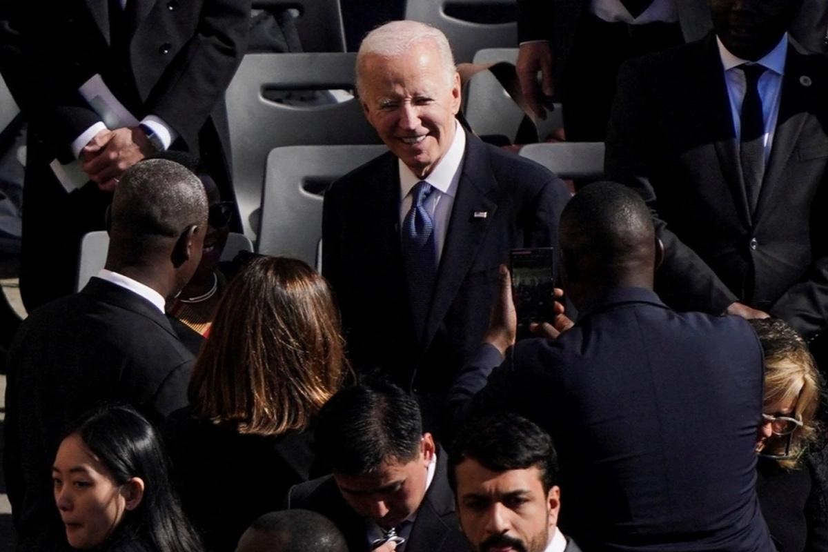 Демпартия обеспокоена «туром искупления» Байдена