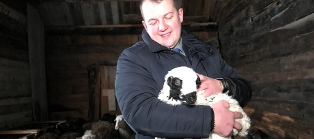 Жителей Красноселькупского района Ямала обеспечат козьим молоком