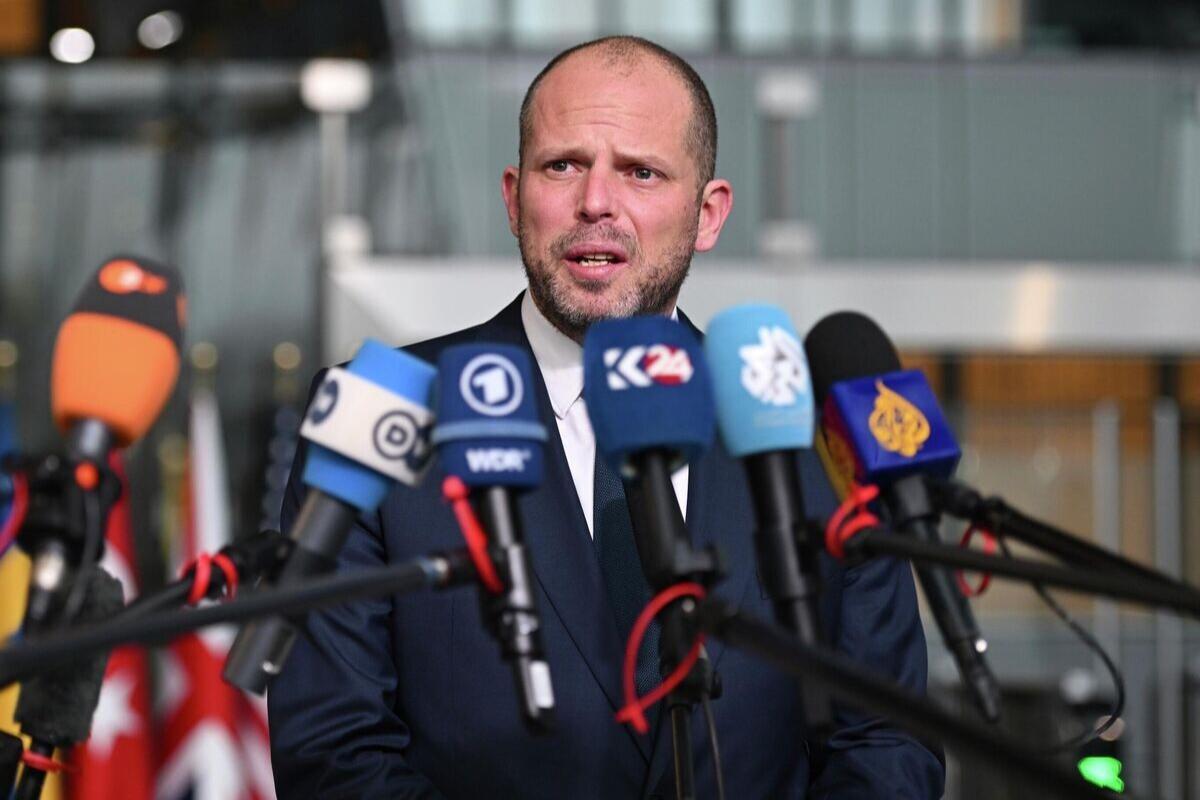 Глава МО Бельгии Франкен отказался от своих слов в адрес Москвы