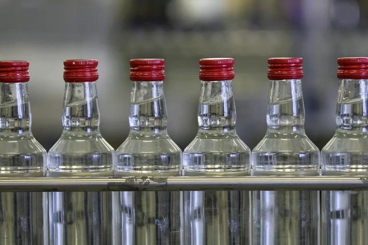 Хирург назвал предельно допустимый уровень алкоголя в организме, не вредящий здоровью