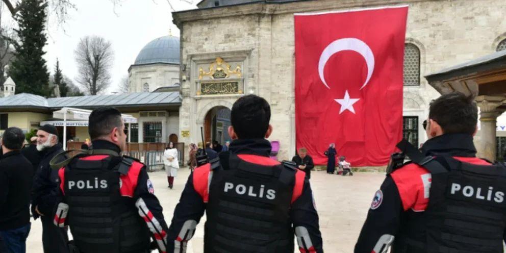 В Турции арестовали более 100 экс-адмиралов ВМС
