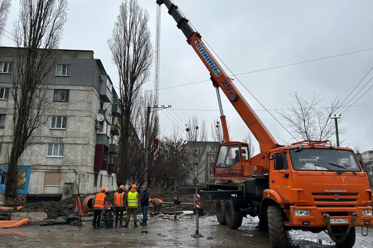 Вице-премьер РТ Варакин запустил тепло в нескольких микрорайонах Лисичанска