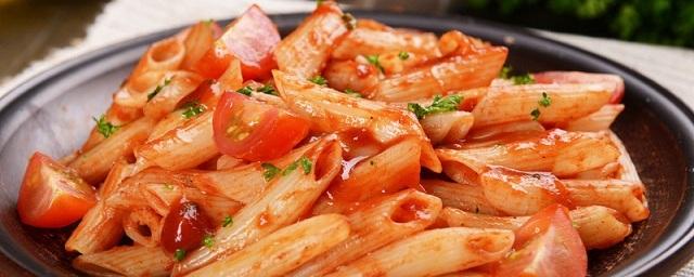 Ученые выяснили, почему еда с кетчупом становится вкуснее