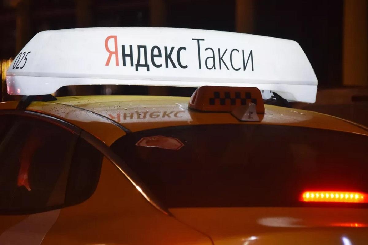 Россияне оценили возможность оплаты такси в Турции картами