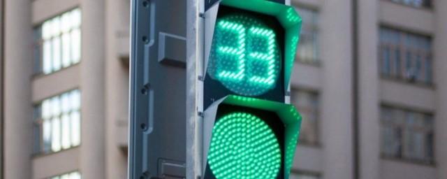 Юрист Редин предупредил о появлении нового знака на светофоре