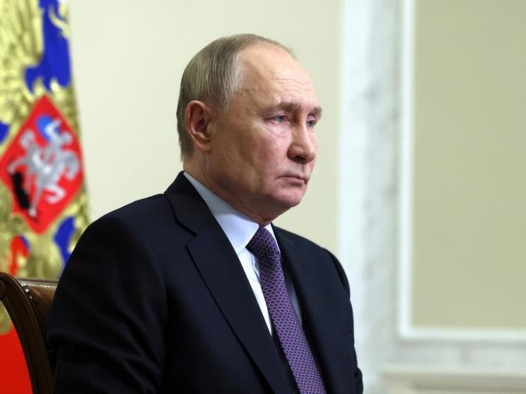 От рукопожатия до казни: как американский сенатор объявил охоту на Путина (военный преступник)?