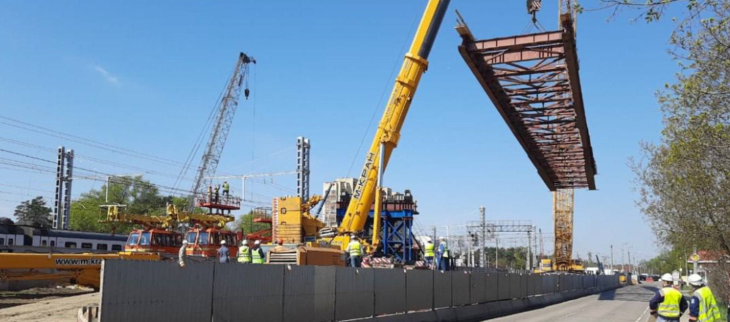 В Раменском г.о. закончена подготовка к надвижке пролетного строения путепровода
