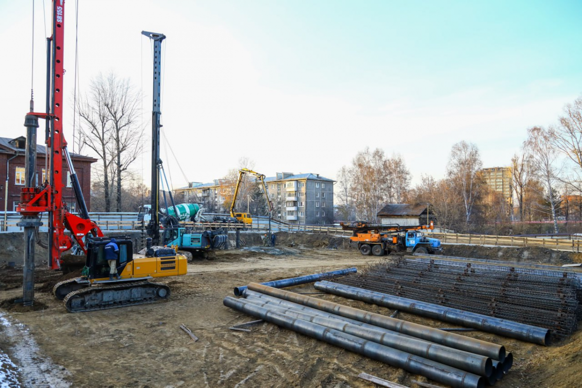 Мэр Иркутска Руслан Болотов: В городке ИВАТУ возводят детский сад на 145 мест по технологии сборного железобетона