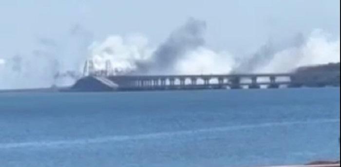Сергей Аксенов: В районе Крымского моста сбиты две ракеты ВСУ