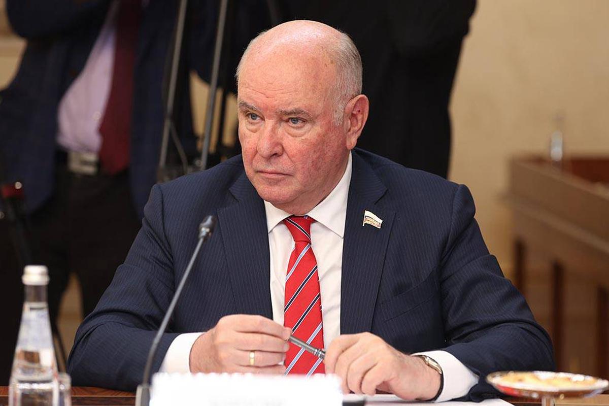 Карасин прокомментировал попытки части НАТО увязать темы Гренландии и Украины