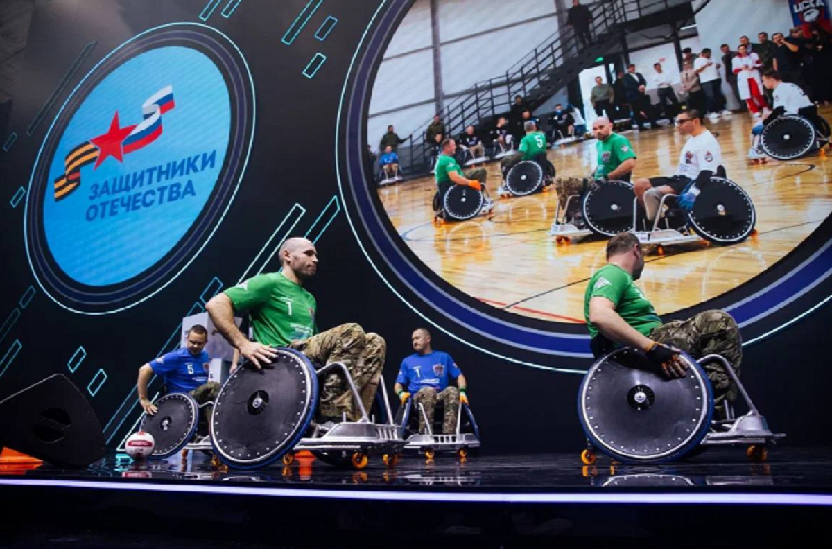 На чемпионате «Абилимпикс» состоялась демонстрация адаптивной одежды для ветеранов СВО