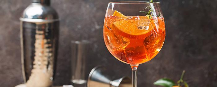 Итальянская компания Campari попросила запретить сторонний импорт Aperol в Россию