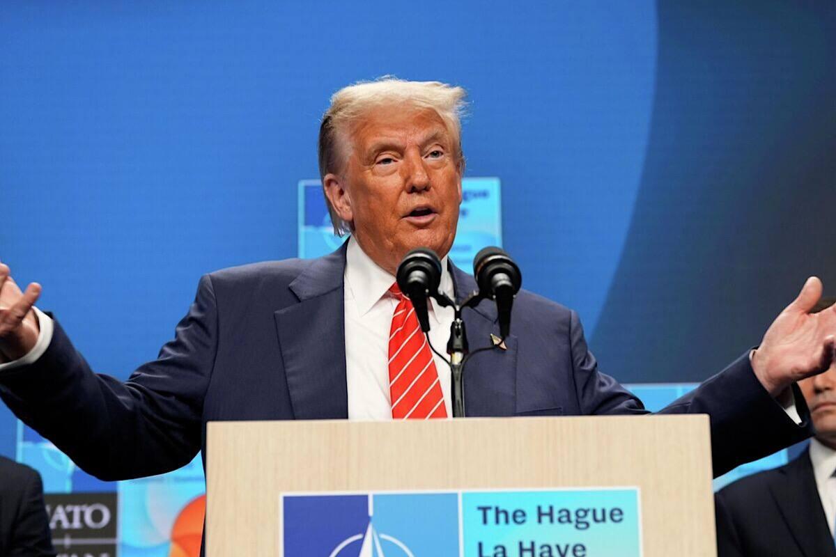 «Просто хотел узнать, как дела»: Трамп заявил, что не обсуждал с Зеленским тему прекращения огня на Украине