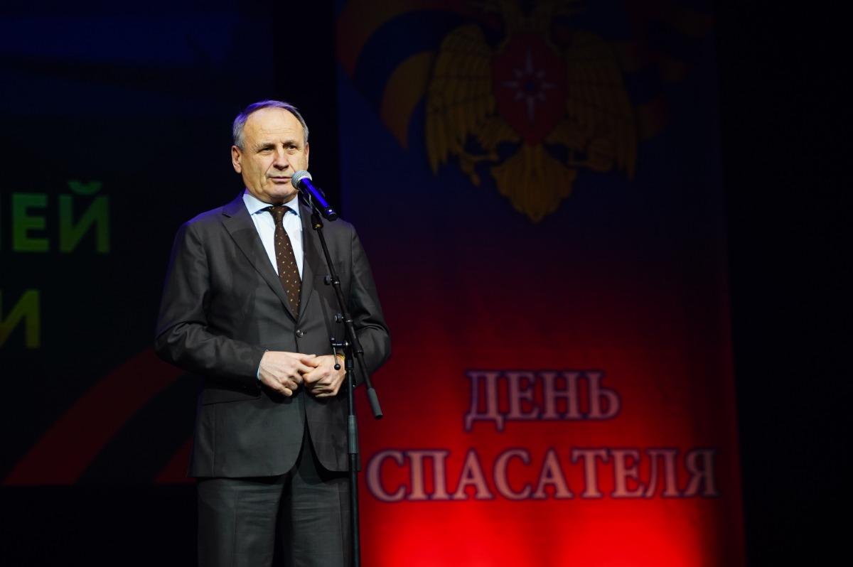Михаил Боровицкий поздравил ярославских спасателей с профессиональным праздником